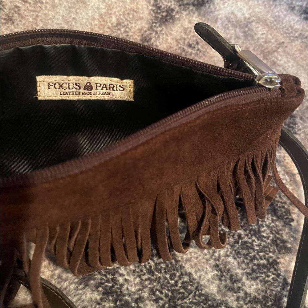 Brown Suede Fringe Clutch W/Complimentary Beauty Items - Picture 4 of 6